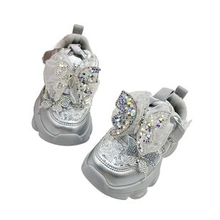 银色防水钻童鞋2026新款春季女童皮面运动鞋儿童女鞋公主鞋子软底