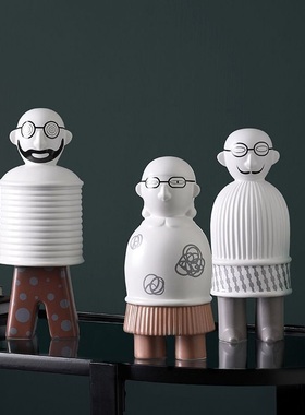 22现代简约轻奢抽象金色装饰品板家居客厅间人物摆件橱窗店铺电镀