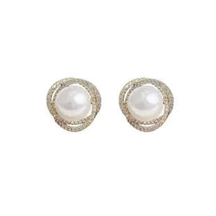 [繁花似锦] 2025法式无耳洞山茶花珍珠耳夹小香风时尚感耳环1727