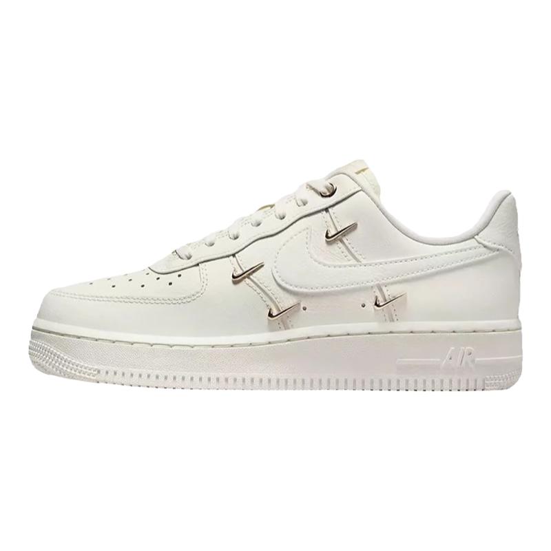 耐克女鞋春Air Force 1 空军一号多钩低帮运动休闲板鞋FV3654-111