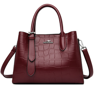 品牌专柜真皮手提包大容量包包2025新款女包鳄鱼纹单肩斜挎包大包