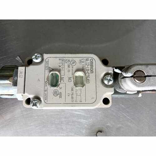 议价欧姆龙限位开关WLC2LDDTGJ03原装正品工程用维修