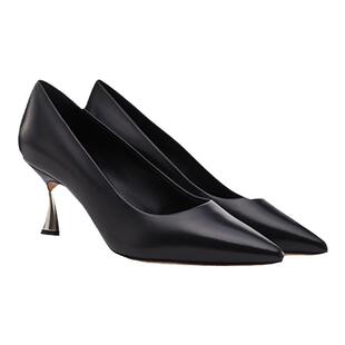 CASADEI/卡桑蒂 小羊皮高跟鞋 小猫跟 低跟尖头单鞋