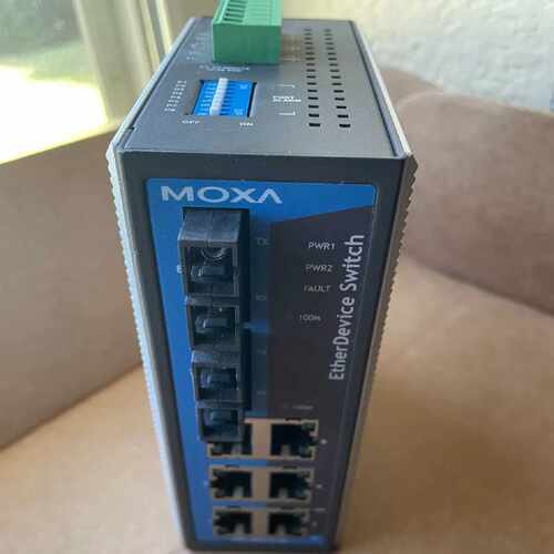 议价EDS-308-SS-SC MOXA 摩莎工业交换机98新质量保证 询价