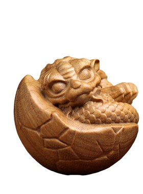 天然绿檀木可爱龙宝宝