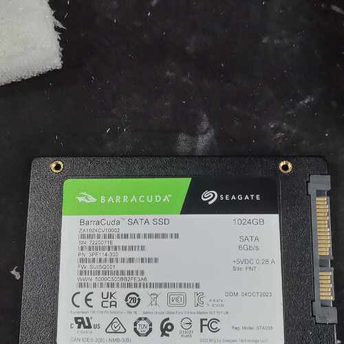 希捷 BarraCuda 1024GB 2.5寸SATA固态
