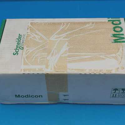 Schneider 140CPU67160R CPU STD EXCG EXCHANGE New open box