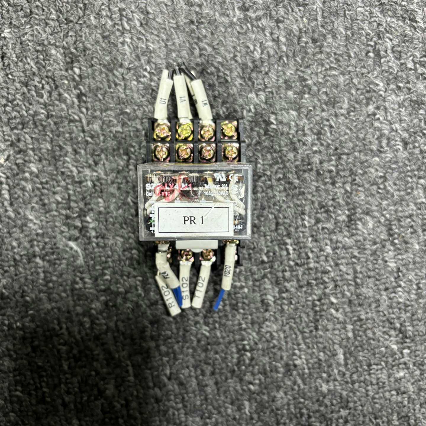 霍尼韦尔SZR-LY4-N1 24VDC 继电器 带底座 拆