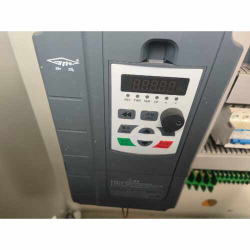 珈玛变频器JM6800-4T7.5KW/11KW，380V三议价