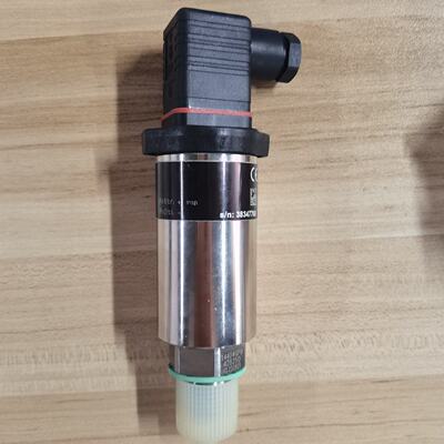 议价VEGABAR14 BAR14.M1FA1GP1 0…10bar压力感测器全新原装现货