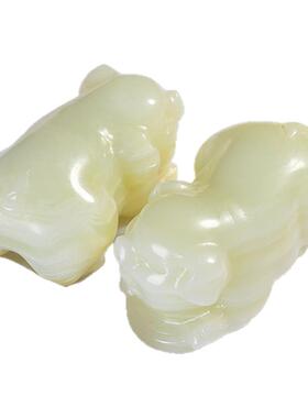 阿富汗玉生肖猪玉石手把件哼哼来财发财喜珠手把小摆件