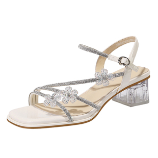 达芙妮绑带罗马公主凉鞋2026新款春夏季一字带外穿女鞋子水钻女款