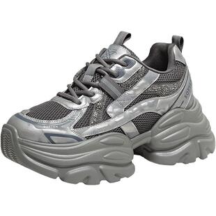 百思图2025冬季商场新款厚底透气老爹鞋女加绒运动休闲鞋B8161DD5