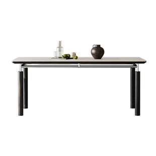 岩板实木餐桌长方形现代简约设计师新款纯白家用小户型黑色餐桌