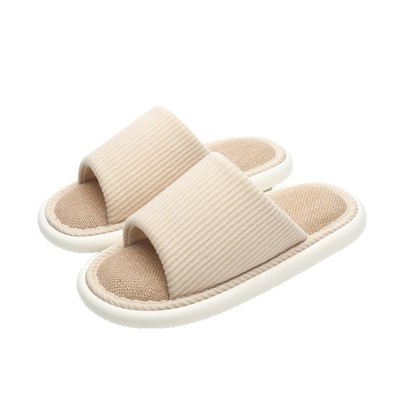 底部厚1.5cm厚度适中舒适安全