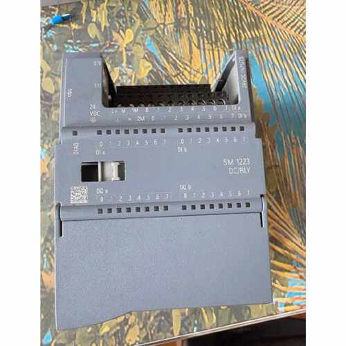 询价6ES7223-1PL32-0XB0，PLC，功能
