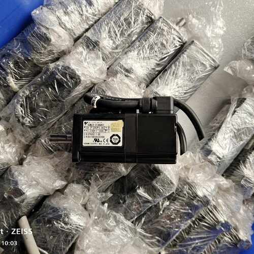 询价-安川YASKAWA 五系100w  SGMJV-01AAA6-可维修