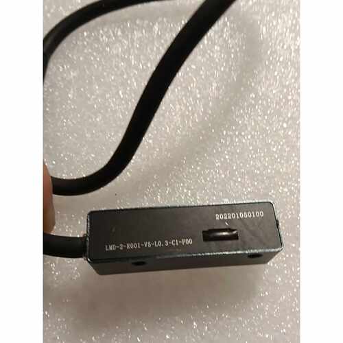 【请询价】几乎全新aumer振动传感器LMD2R001V