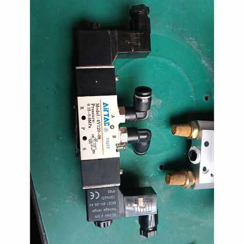 〔议价-可维修〕亚德客AIRTAC电磁阀4V120-06B DC24V 实物