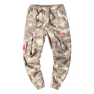 沙漠迷彩伞兵裤松紧腰宽松休闲机能工装灯笼裤搭配马丁靴的裤子男