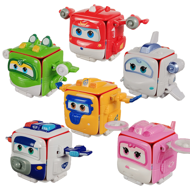 奥迪双钻超级飞侠宠物趣变包裹乐迪7小爱5多多变形机器人滑行玩具