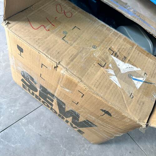 议价Br New Sew-Eurodrive arbox With Motor Model Rf17适用