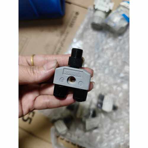 【请询价】DW81590哈瑞森RADHARRISON三通连接器