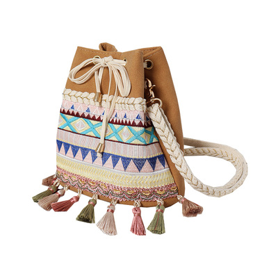 苏小塔可爱度假风水桶包