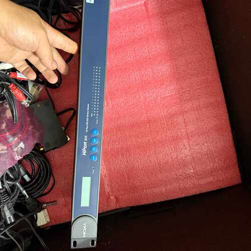 摩莎MOXA NPort5610-16 16口RS232串口