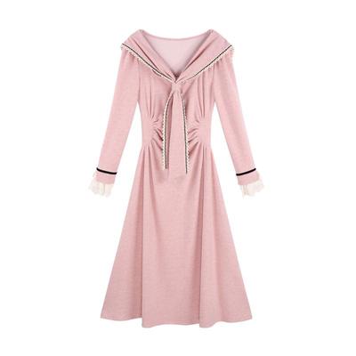 小香风海军领粉色收腰针织连衣裙