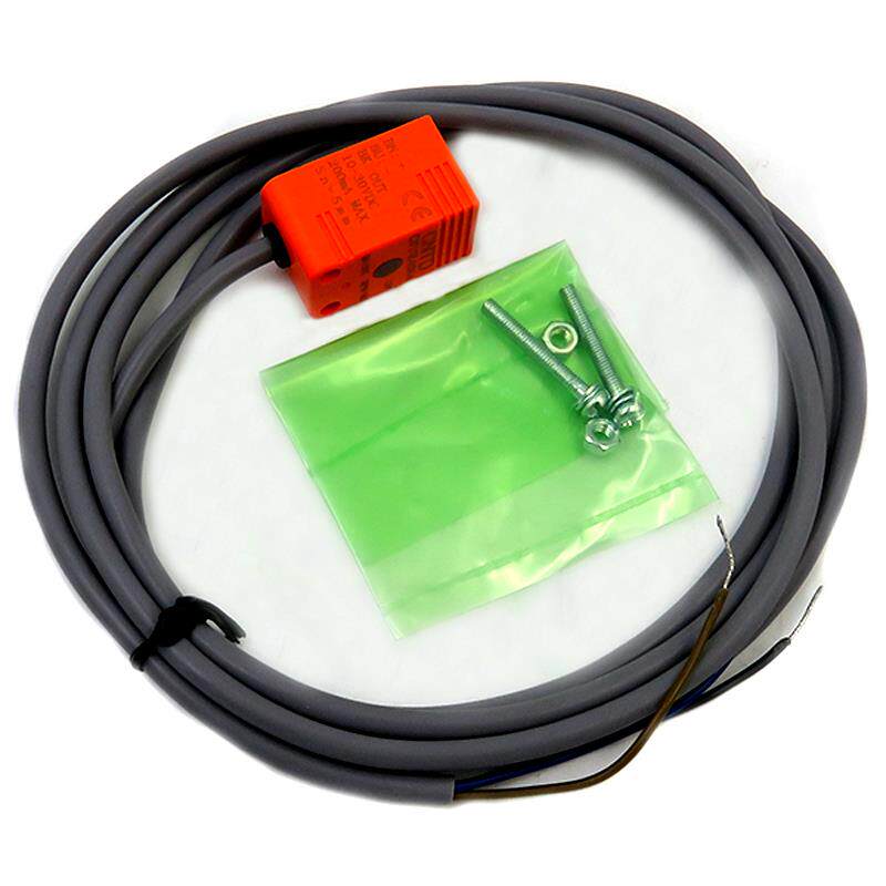 昌得CNTD方形接近开关金属感应传感器CJF18E  NPN/PNP二三线30V