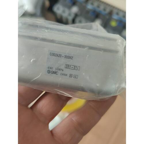 询价下单全新SMC气缸，CDQ2A20-30DMZ，一共7台，保正品