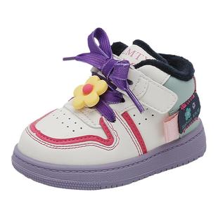 秋冬女童加绒棉鞋学步鞋男宝宝运动鞋软底1到3岁小童冬季婴儿鞋子