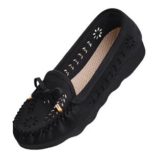 老北京布鞋女夏季2026新款软底透气工作鞋不累脚上班黑色豆豆鞋子