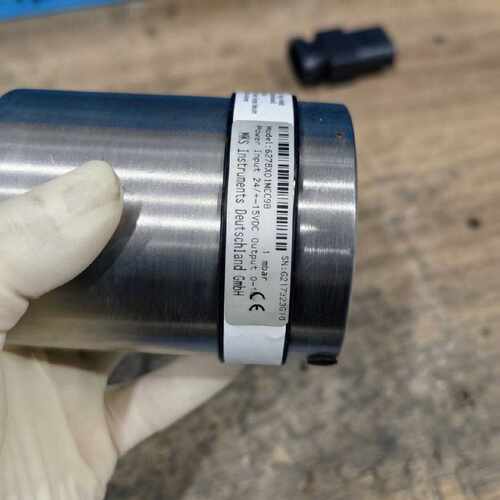议价MKS真空计型号627BX01MCC9B德国原装1m维修