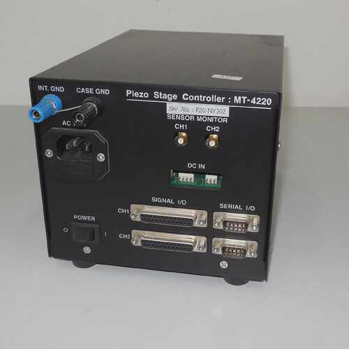 Piezo Stage Contoller MT-4220