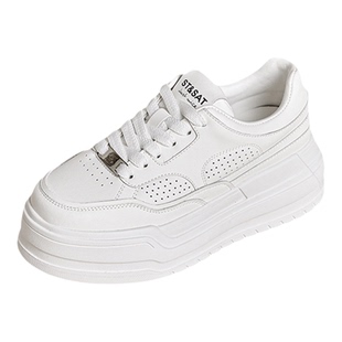 星期六百搭厚底内增高小白鞋女款2026年春季新款巨好看不累脚板鞋