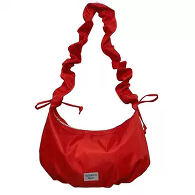 小众韩版饺子包包女大容量2025新款高颜值云朵褶皱斜挎包通勤单肩