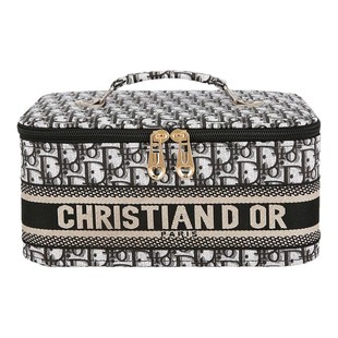 硬的化妆包大容量出差旅行便携式护肤品收纳盒箱超火轻便款带镜子