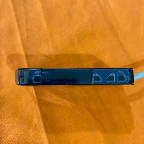 溢价-Baumer光纤传感器 FVDK 10P67YR，进