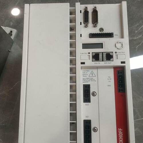 溢价-倍福AX5118-0000-0200，9成以上，50/60H