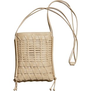 【新年礼物】HEREU 女士时尚简约编织工艺皮革单肩包