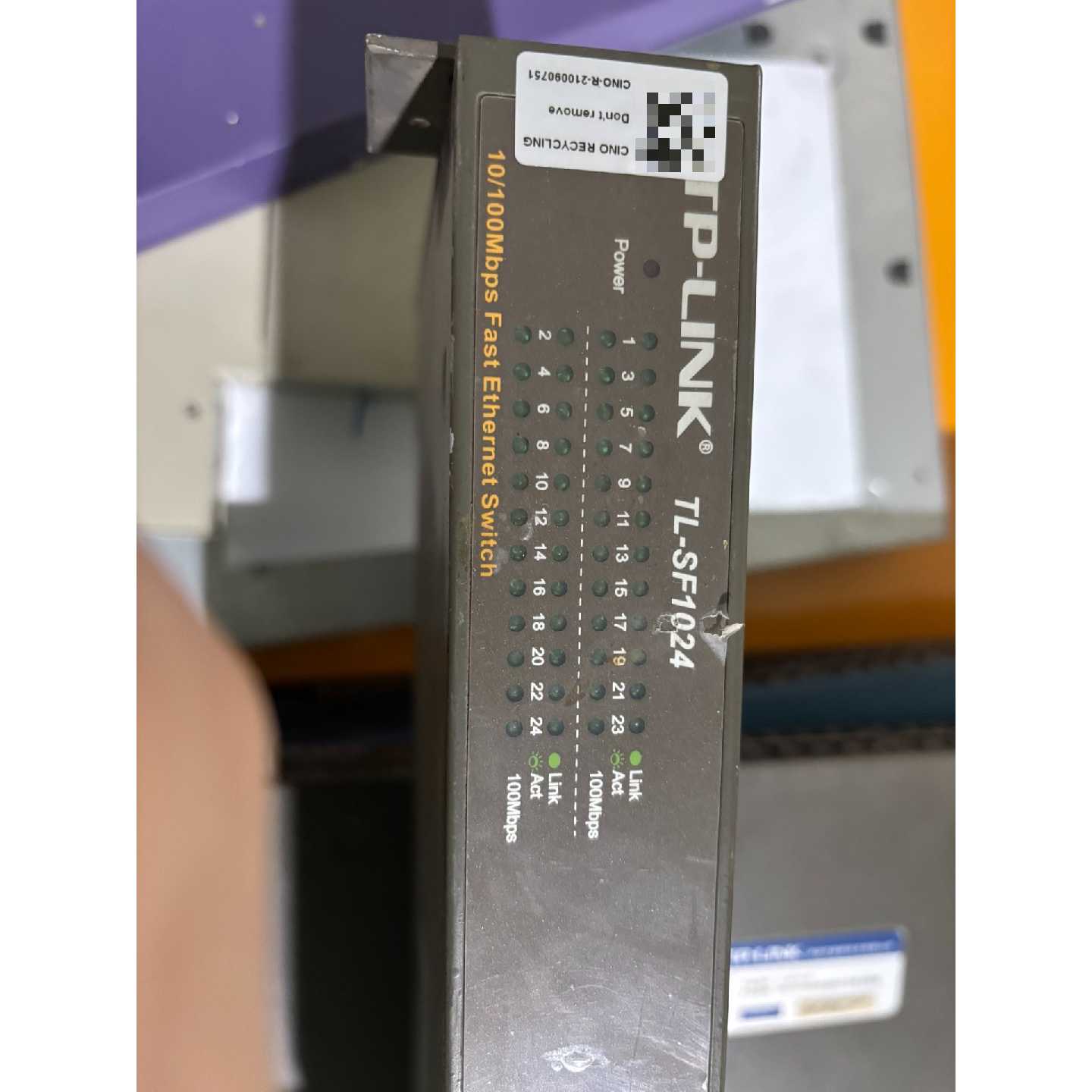 议价-24口交换机型号:TP—LINK,TL-SF1024,百兆,