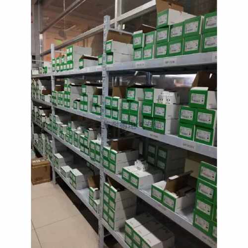议价施耐德140AC输入模块140DAI54300/140DAI55300/140DAI74000/7
