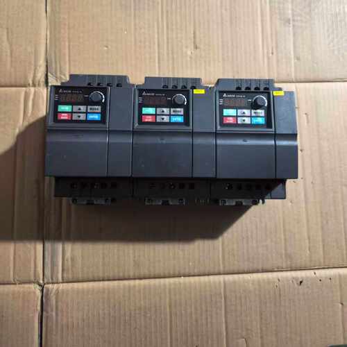 台达变频器380V-2.2kw，议价商品