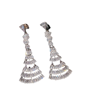 冰晶霜花雪花宝石戒指 富家千金 镀18K金 光芒花瓣方糖锆石耳环