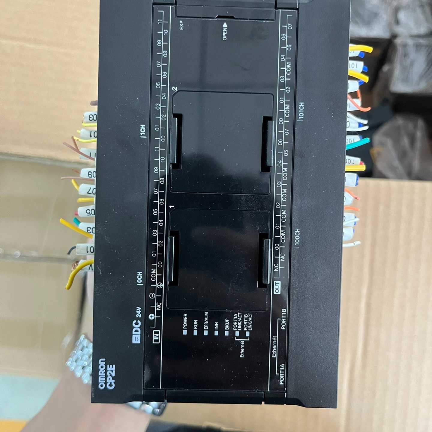 PLC CP2E-N40DT-D,正品,品,成