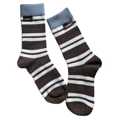 秋冬欧货设计感美拉德色系中筒袜