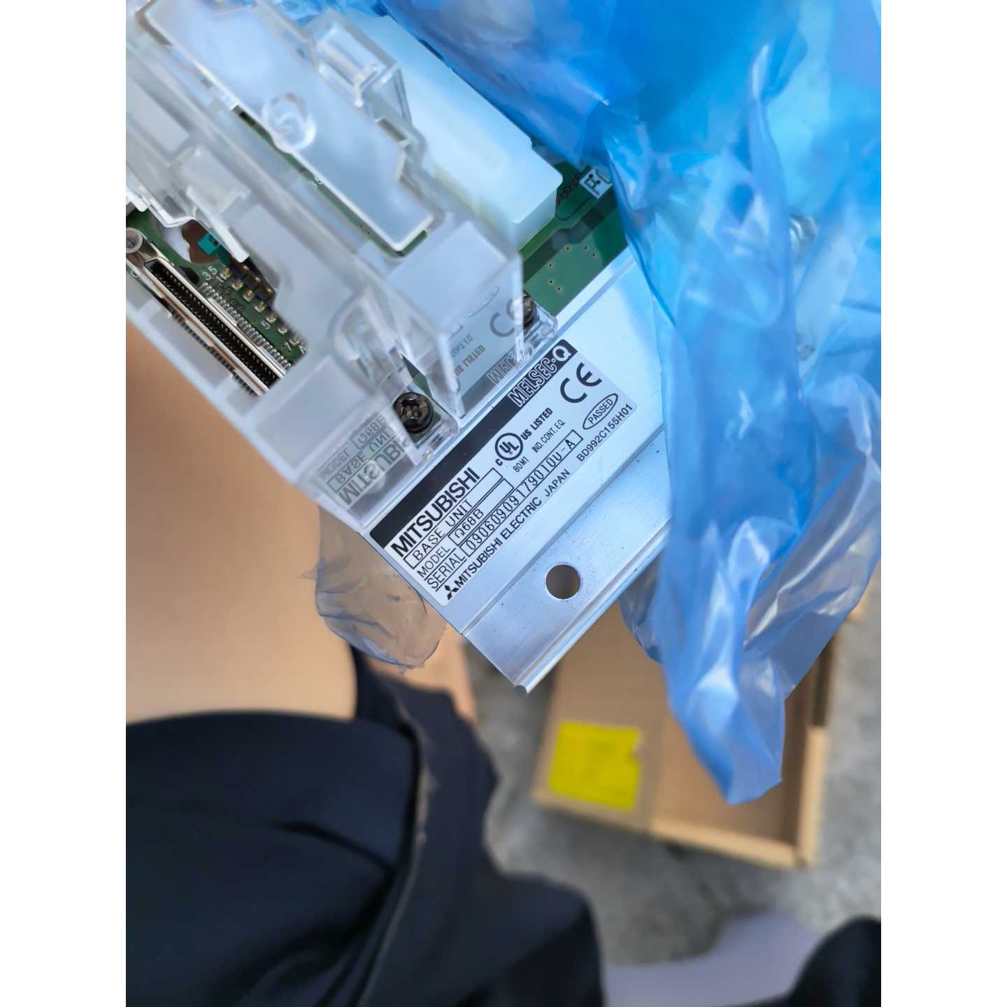 议价Q系列PLC基板68B实物拍摄成色几乎全新功能正维修