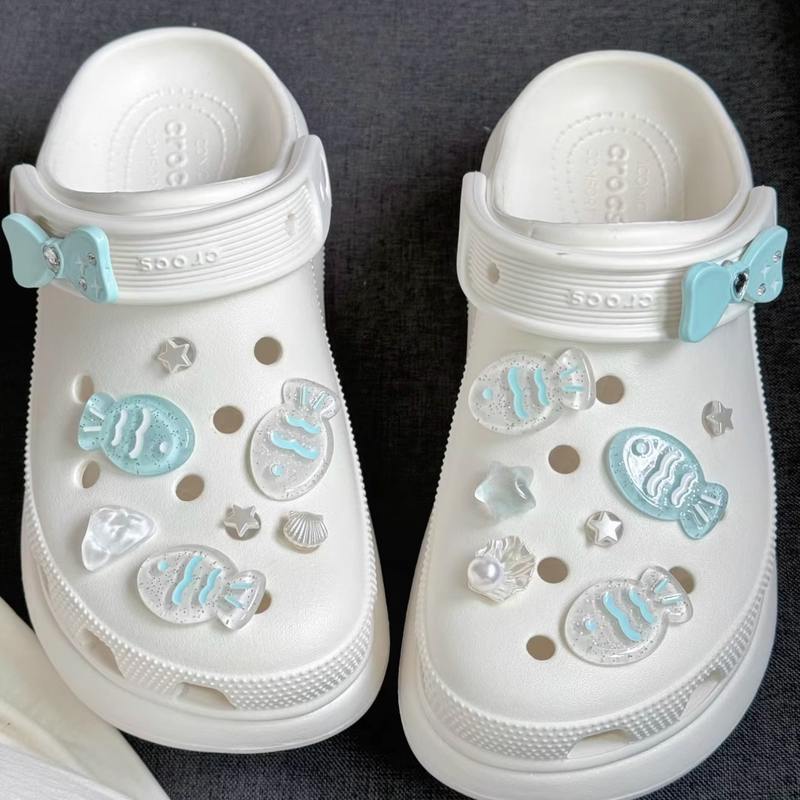 洞洞鞋鞋花蓝色透明小鱼鞋扣深海游鱼清爽立体卡通可爱配饰配件
